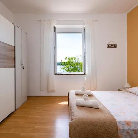 In Mit Garten, Schoene Aussicht Appartement *